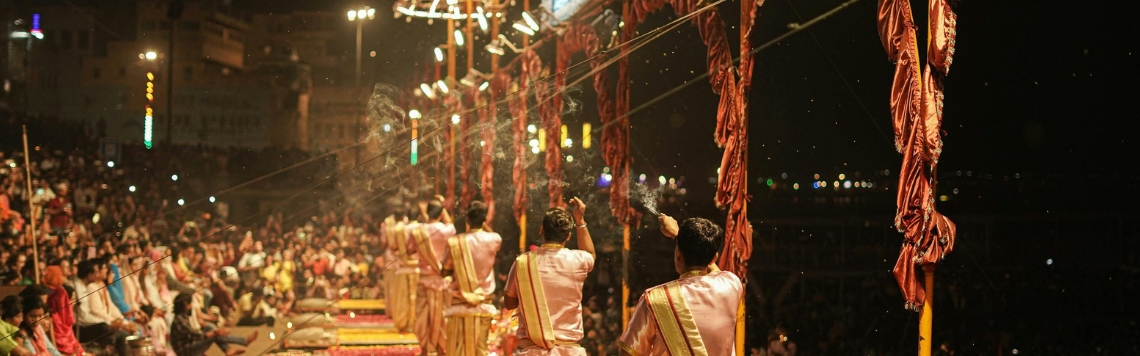 Varanasi Backpacking - An offbeat Tour